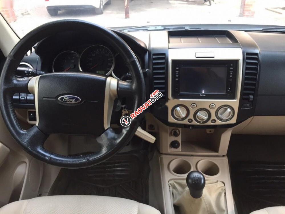 Bán Ford Everest, đời 2011 số sàn giá cạnh tranh-2