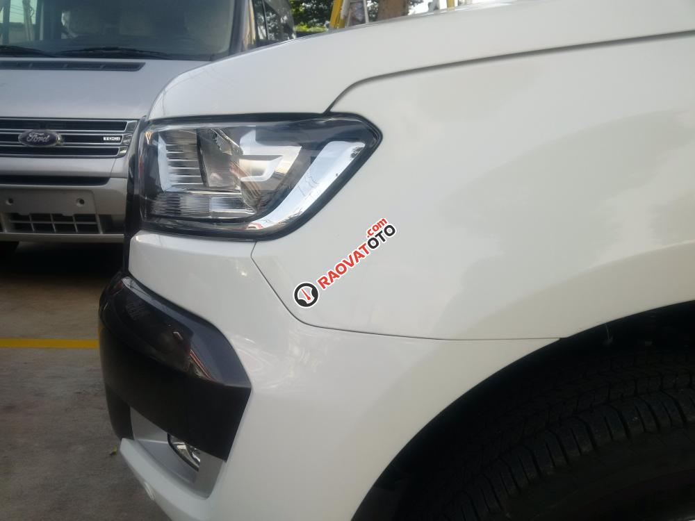 Bán ô tô Ford Ranger Wildtrak 3.2 L 4WD đời 2017, màu trắng, nhập khẩu, giá tốt-4