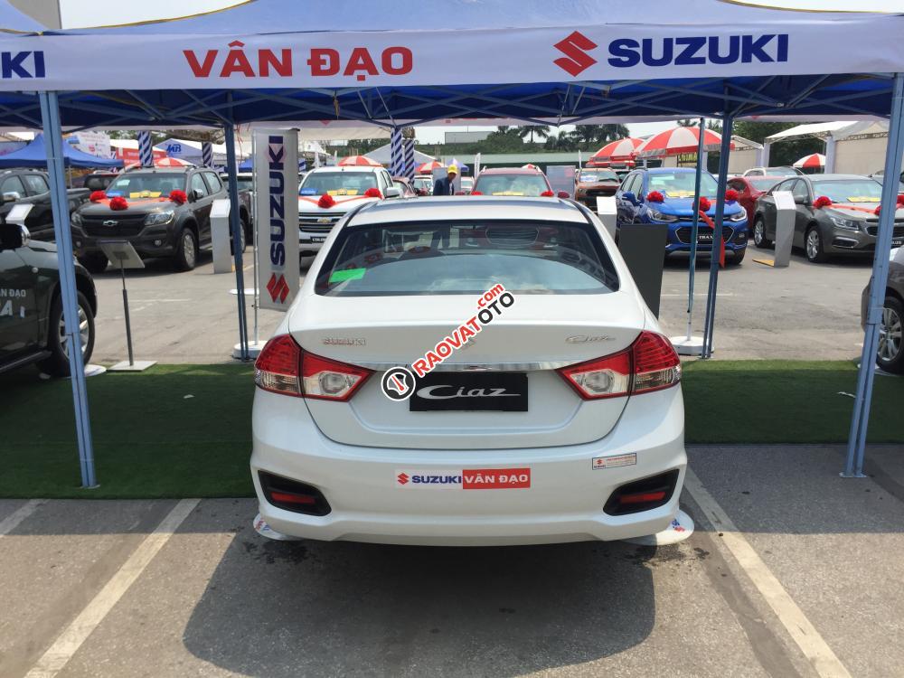 Bán Suzuki Ciaz đời 2017 nhập Thái Lan, khuyến mãi tiền mặt. Liên hệ 0983.489.598-5