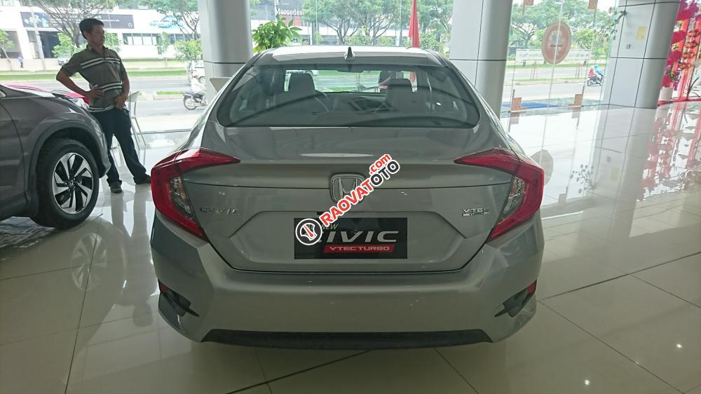 Bán Honda Civic đời 2018, nhập khẩu Thái Lan, cá tính thể thao, ưu đãi hấp dẫn-3