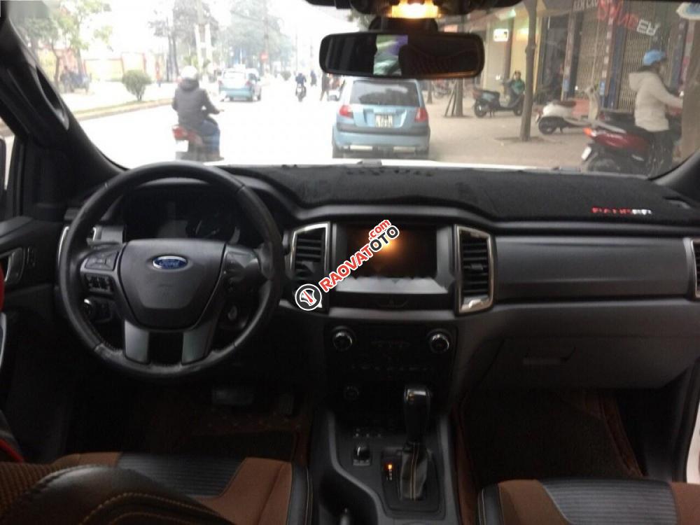 Cần bán Ford Ranger Wildtrak 3.2L 4x4 AT đời 2015, màu trắng, nhập khẩu, giá chỉ 785 triệu-1