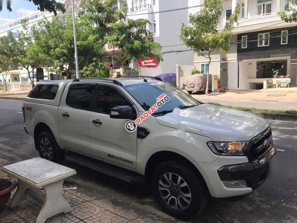 Xe Ford Ranger Wildtrak 3.2 2017, màu trắng, nhập khẩu nguyên chiếc-4