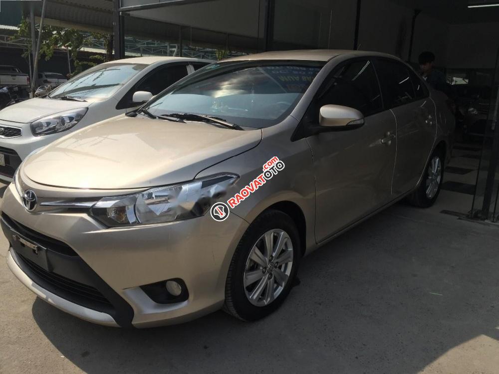 Bán xe Toyota Vios E đời 2015, màu vàng chính chủ-7