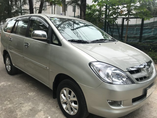 Bán xe Toyota Innova G đời 2006, màu bạc, nhập khẩu chính hãng, xe gia đình-2