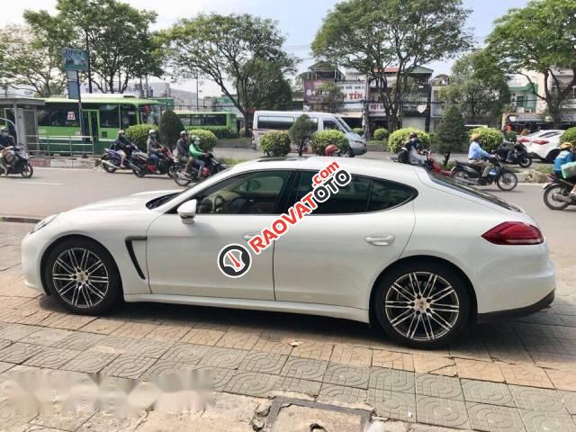 Cần bán gấp Porsche Panamera 3.6L đời 2014, màu trắng, nhập khẩu nguyên chiếc-2