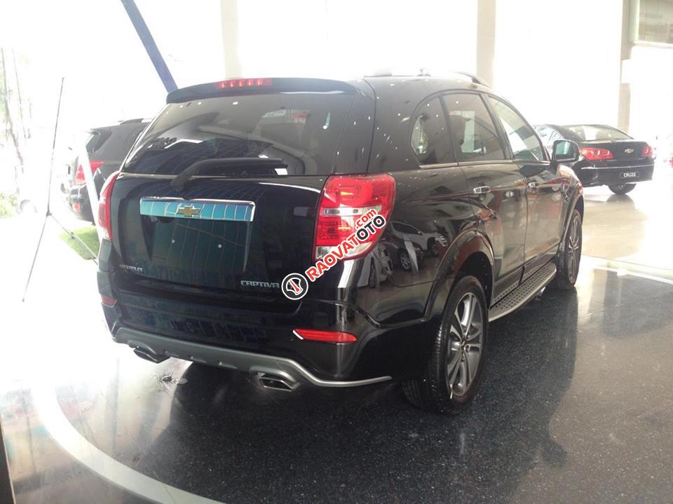 Cần bán Chevrolet Captiva Revv LTZ 2.4 AT đời 2018, màu đen, 879 triệu-10