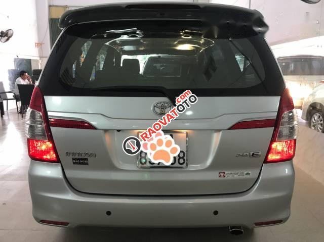 Cần bán Toyota Innova đời 2014 số sàn-4