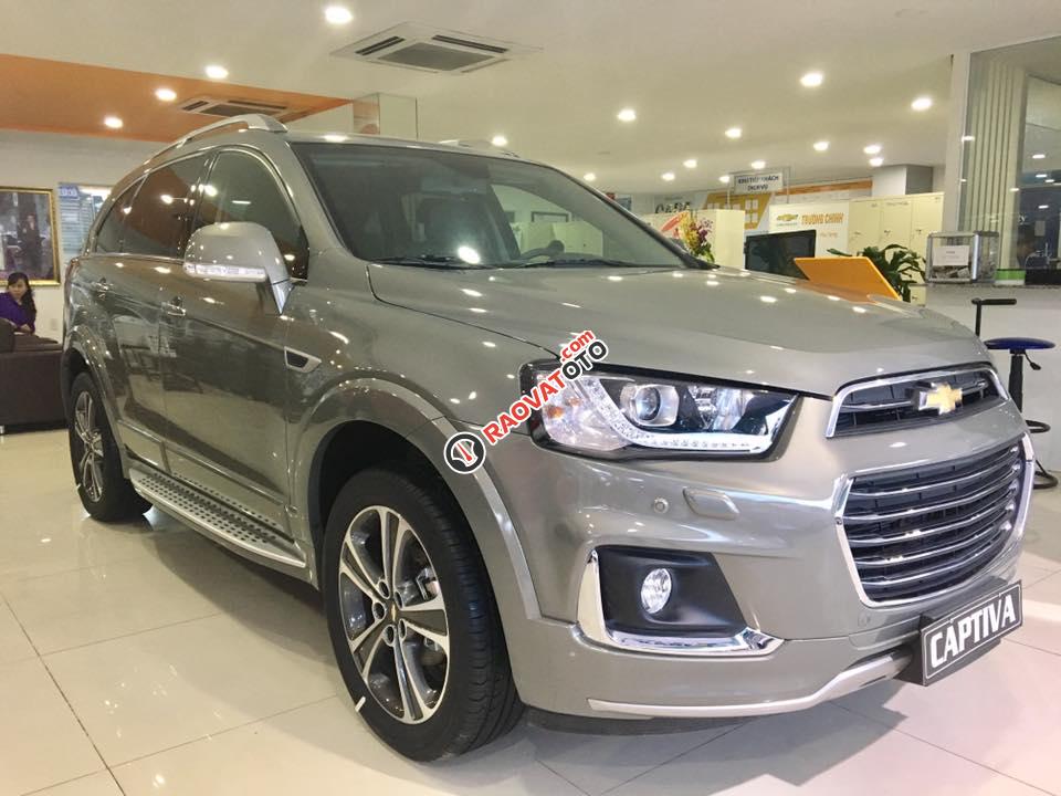 Bán xe Captiva giảm mạnh, nay chỉ còn 185 triệu đưa trước nhận xe liền tay-0