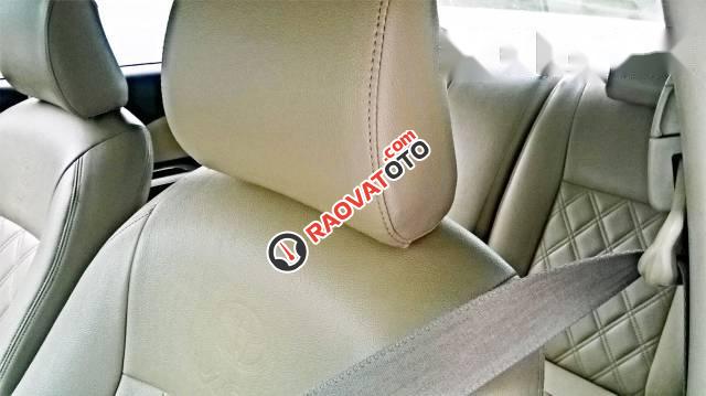 Bán Toyota Vios E đời 2009, màu trắng  -4