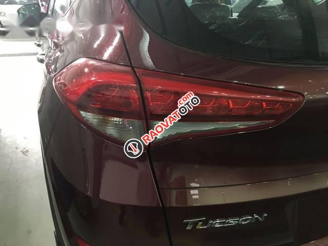 Cần bán Hyundai Tucson đời 2017, màu đỏ-4