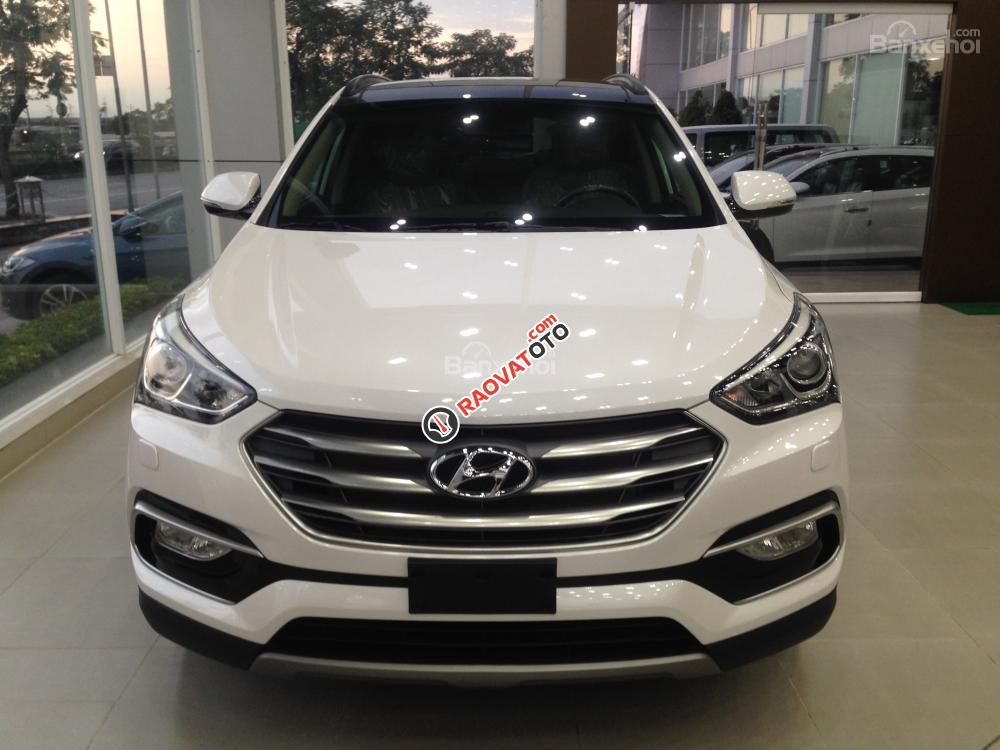 Bán xe Hyundai Santa Fe 2.2 AT 4WD đời 2017, màu trắng-4