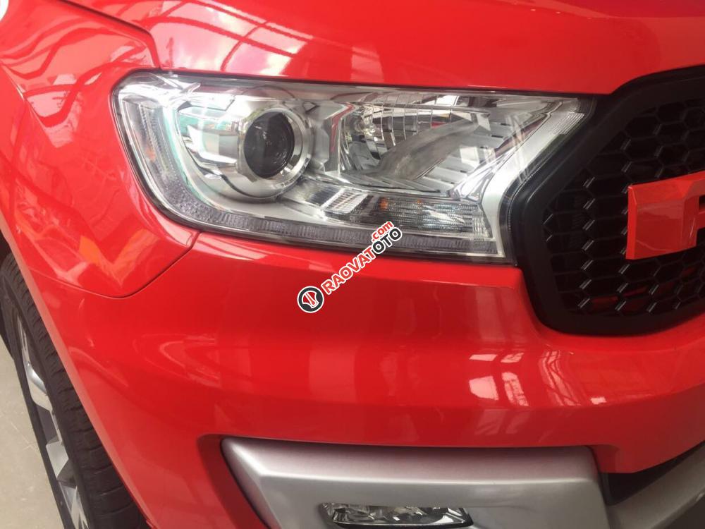 Xe Ford Everest Titanium 2.2L 2017, tặng BH, film, camera hành trình-3