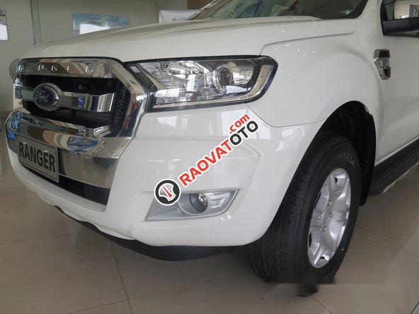 Bán ô tô Ford Ranger sản xuất 2017, màu trắng giá cạnh tranh-3