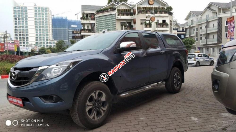 Bán Mazda BT 50 2.2L AT đời 2017, màu xanh lam, nhập khẩu  -1