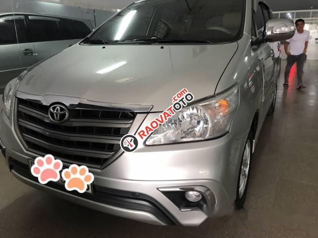 Cần bán Toyota Innova đời 2014 số sàn-5