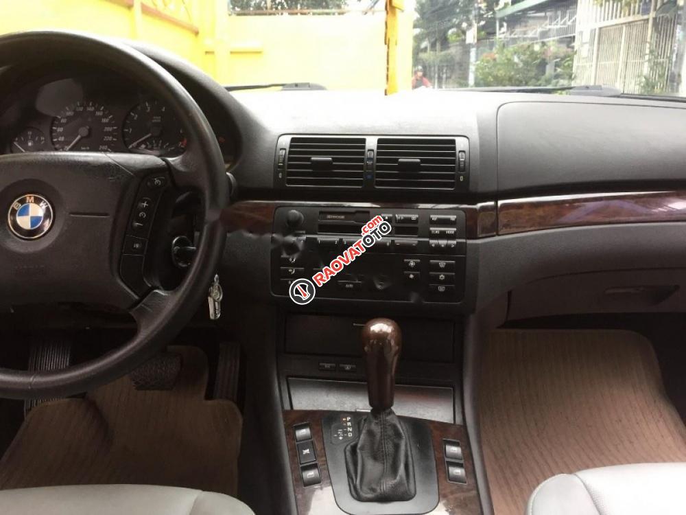 Bán BMW 3 Series 318i sản xuất 2005, màu đen, nhập khẩu chính chủ-5