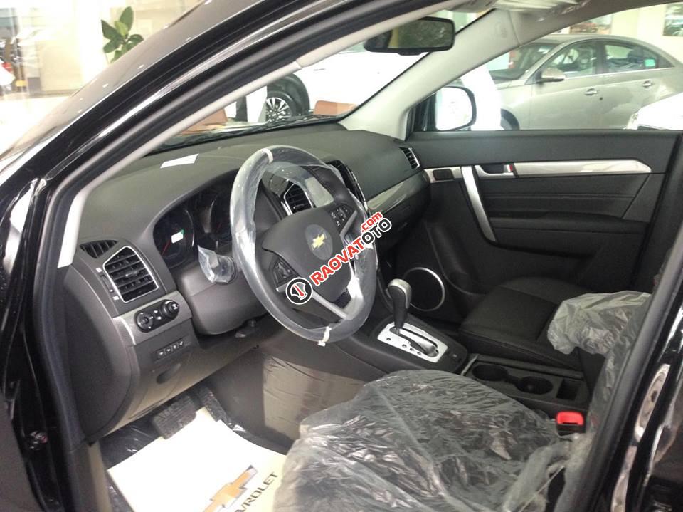 Cần bán Chevrolet Captiva Revv LTZ 2.4 AT đời 2018, màu đen, 879 triệu-7