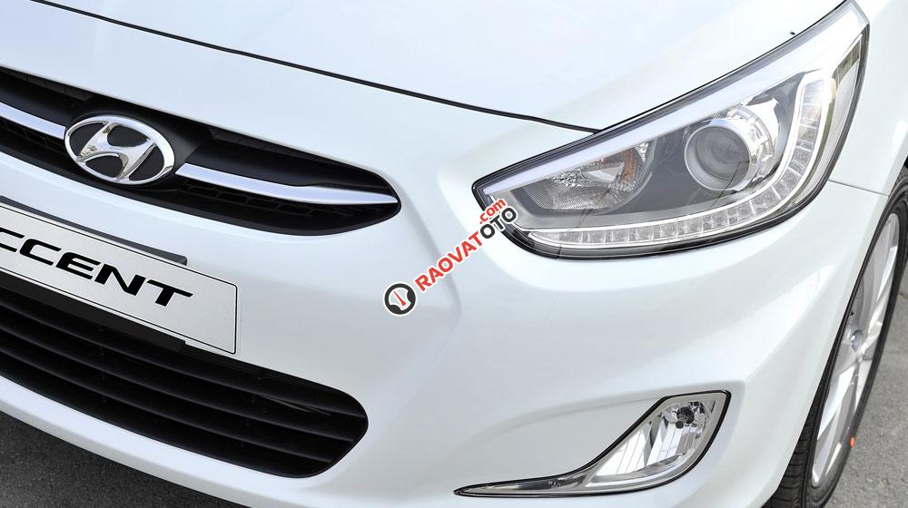 Bán xe Hyundai Accent đời 2017, màu trắng, mới 100% nhập khẩu-2