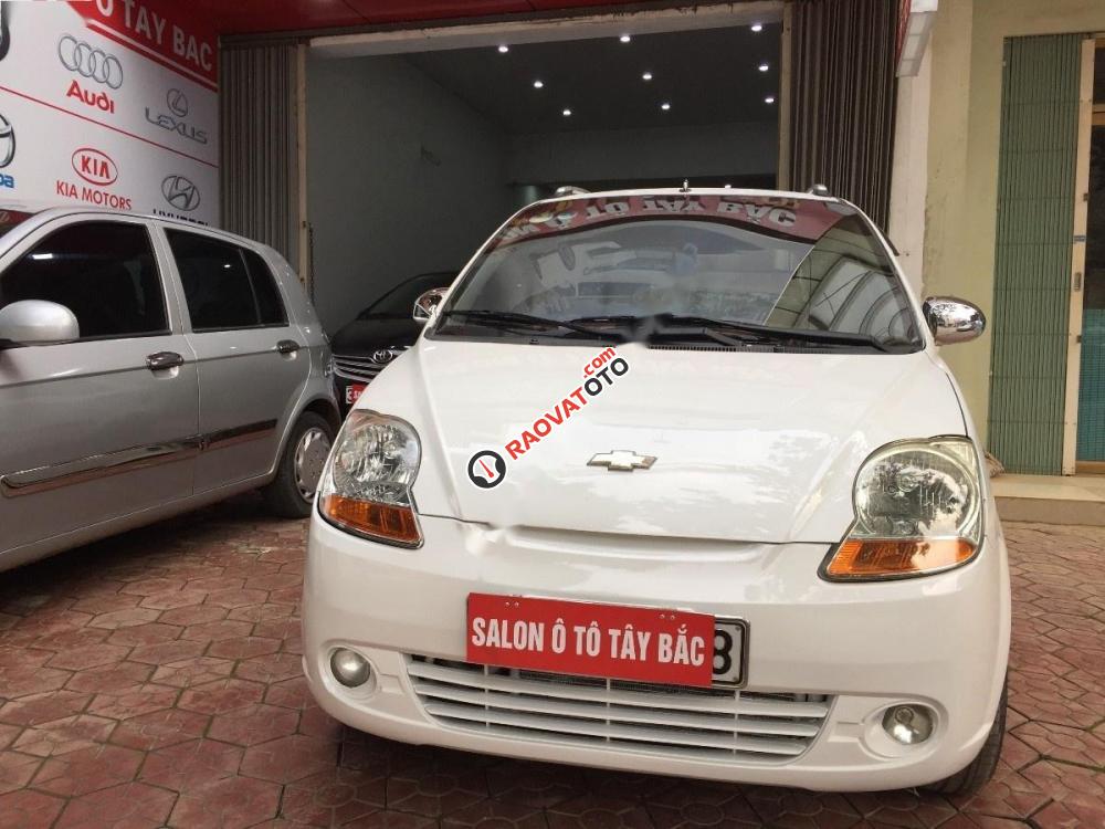 Cần bán xe Chevrolet Spark đời 2010, màu trắng-1