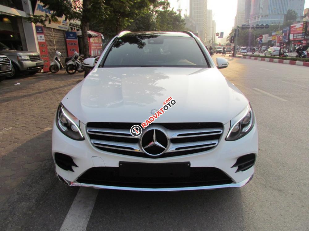 Mercedes GLC300 2016 màu trắng-0