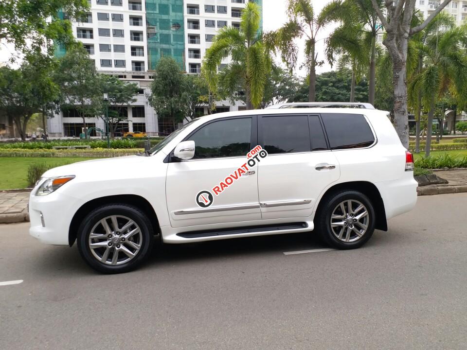 Xe Lexus LX 570 2015, màu trắng, nhập khẩu-0