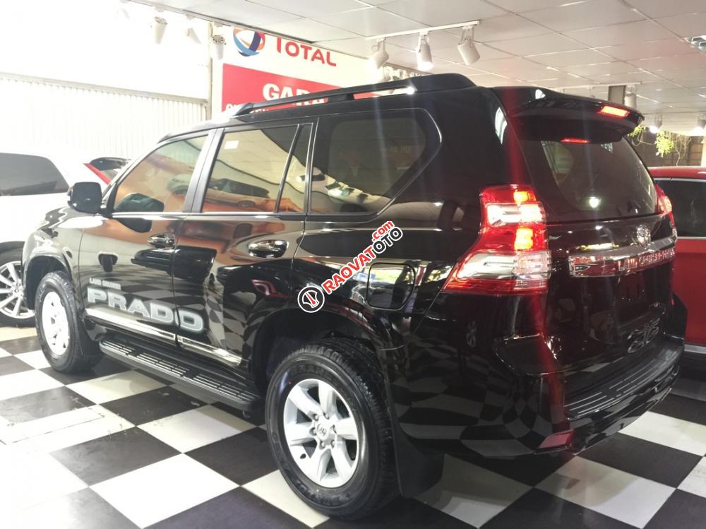 Bán Toyota Prado VX đời 2017, màu đen nóc trắng, nhập Trung Đông, xe giao ngay-4