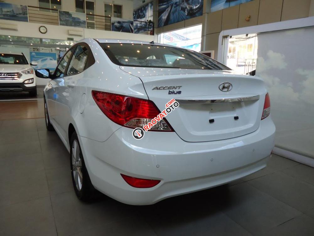 Bán xe Hyundai Accent đời 2017, màu trắng, mới 100% nhập khẩu-1