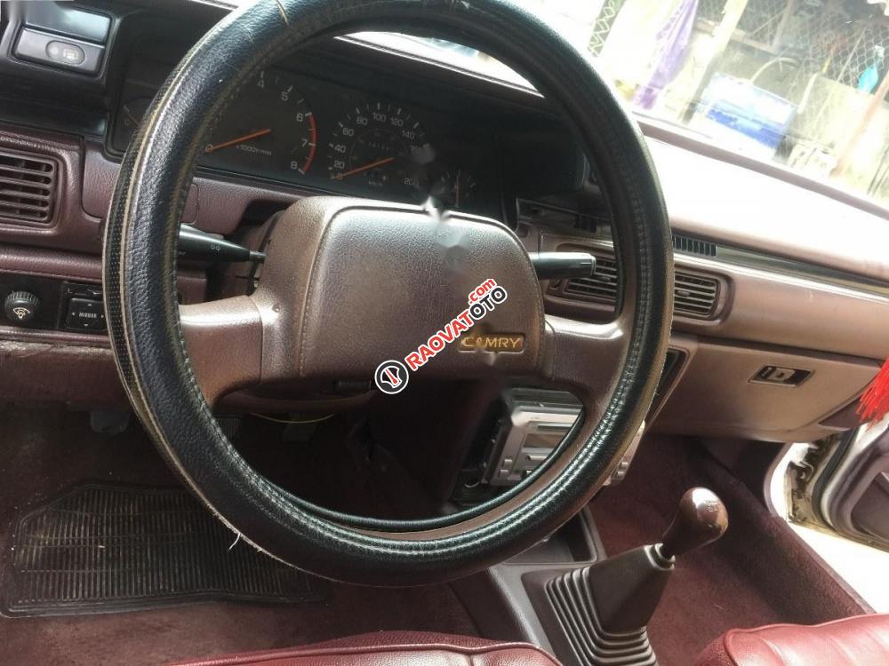 Bán Toyota Camry 1990, màu trắng, nhập khẩu, 55 triệu-2