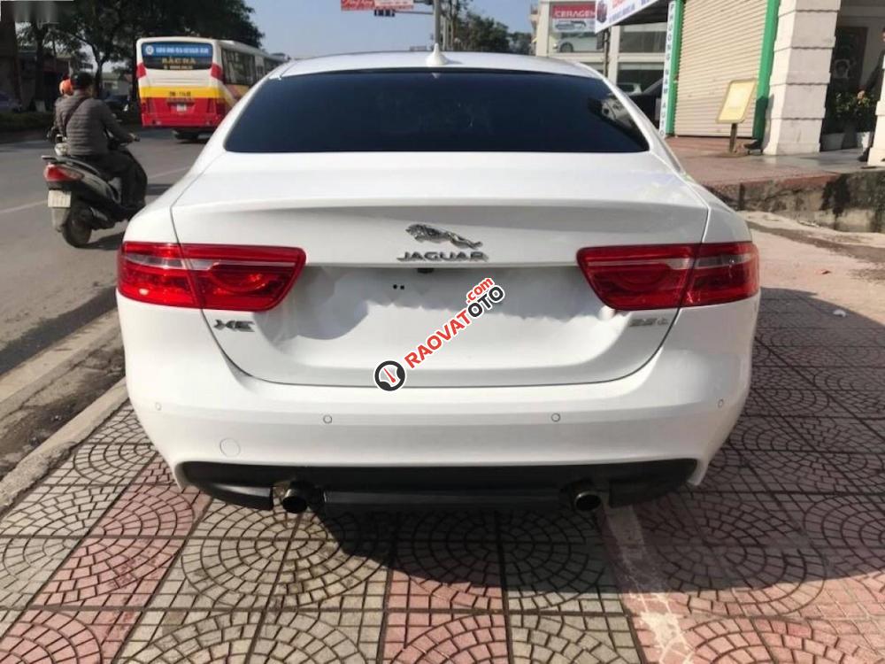 Bán ô tô Jaguar XE 2.0 đời 2015, màu trắng, xe nhập-7