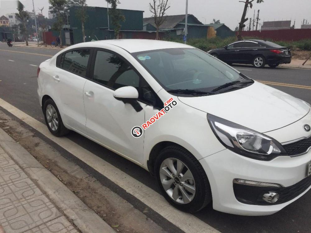 Bán xe Kia Rio đời 2016, màu trắng, xe nhập số sàn-7