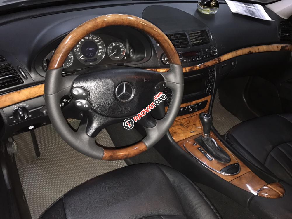 Bán Mercedes E280 đời 2008, màu xám-2