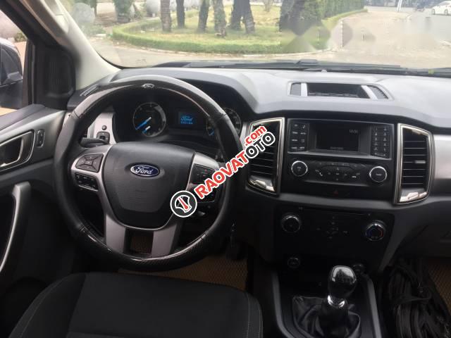 Chính chủ bán Ford Ranger đời 2016, màu đen-4