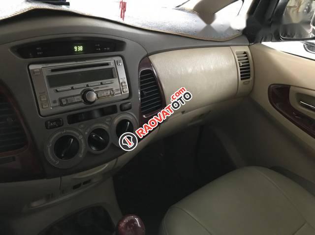 Cần bán lại xe Toyota Innova năm 2007, màu đen-1