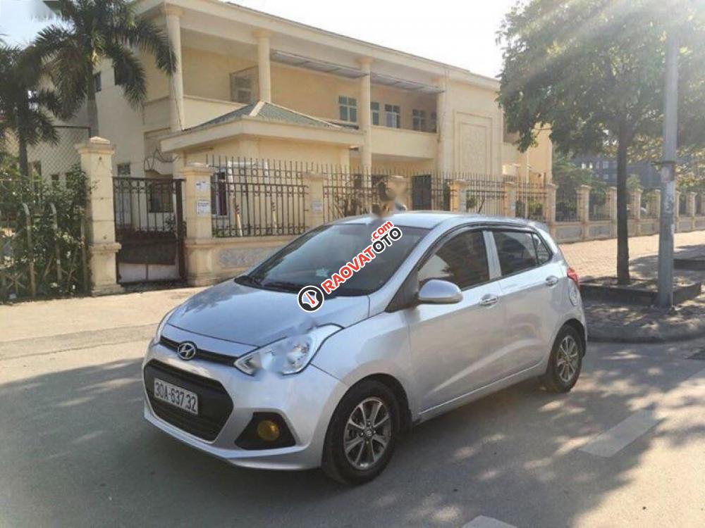 Bán Hyundai Grand i10 1.0 MT 2015, màu bạc, nhập khẩu nguyên chiếc-3