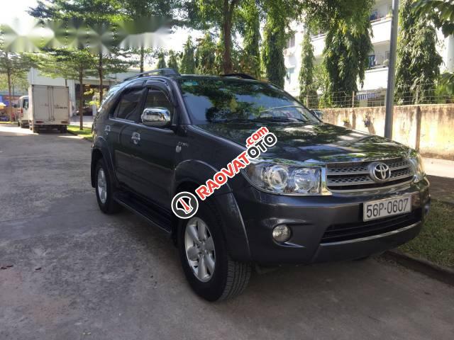 Chính chủ bán Toyota Fortuner đời 2009, màu xám-5