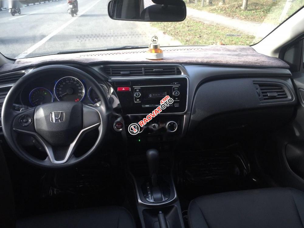 Bán Honda City đời 2015, màu trắng giá cạnh tranh-6