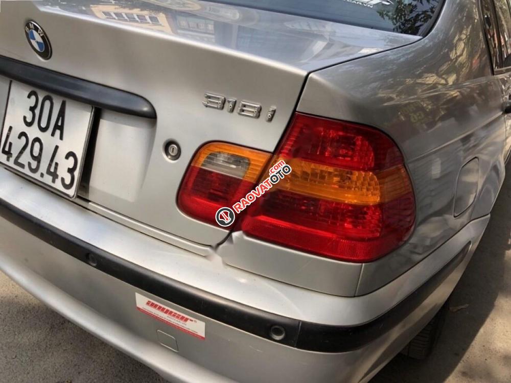 Bán xe BMW 3 Series 318 đời 2004, màu bạc, nhập khẩu nguyên chiếc số tự động, 268tr-5