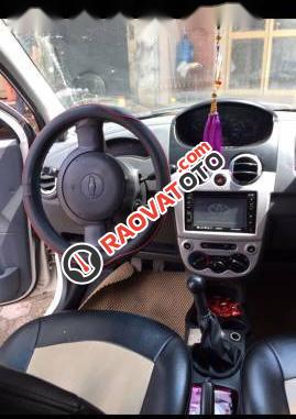 Bán Chevrolet Spark 2010, màu trắng xe gia đình, giá 140tr-5