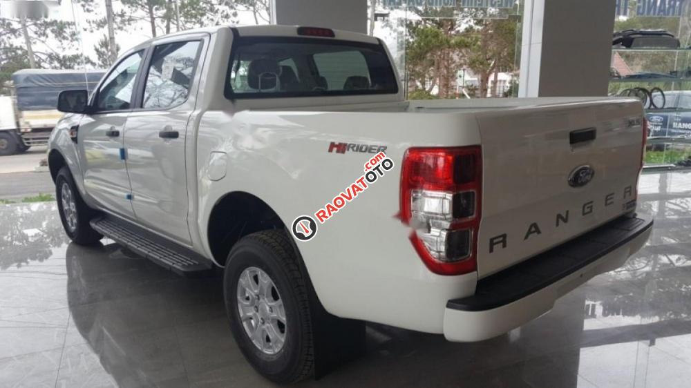 Bán Ford Ranger đời 2017, màu trắng, nhập khẩu nguyên chiếc, giá chỉ 645 triệu-3