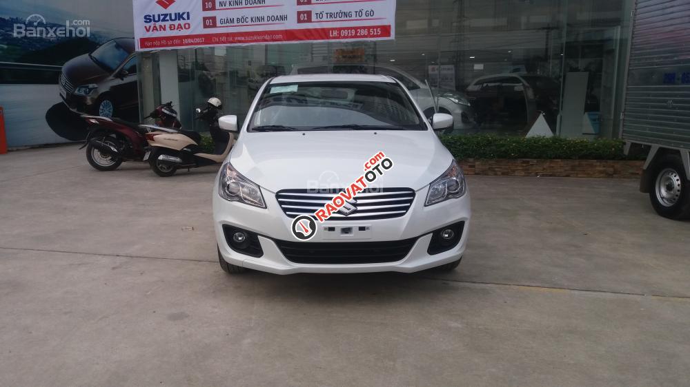 Cần bán xe Suzuki Ciaz năm 2018, màu trắng, nhập khẩu, xe giao ngay, Lh: 0985.547.829-4