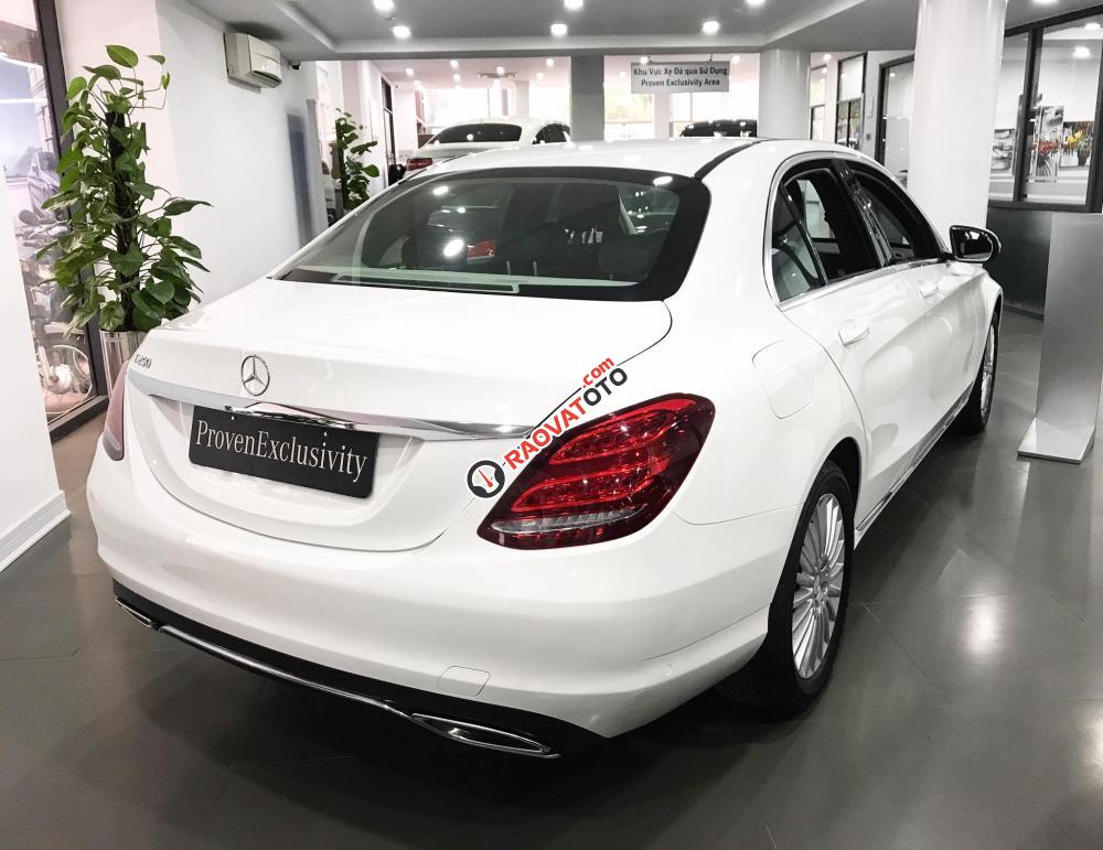 Bán Mercedes C250 2016, màu trắng-8