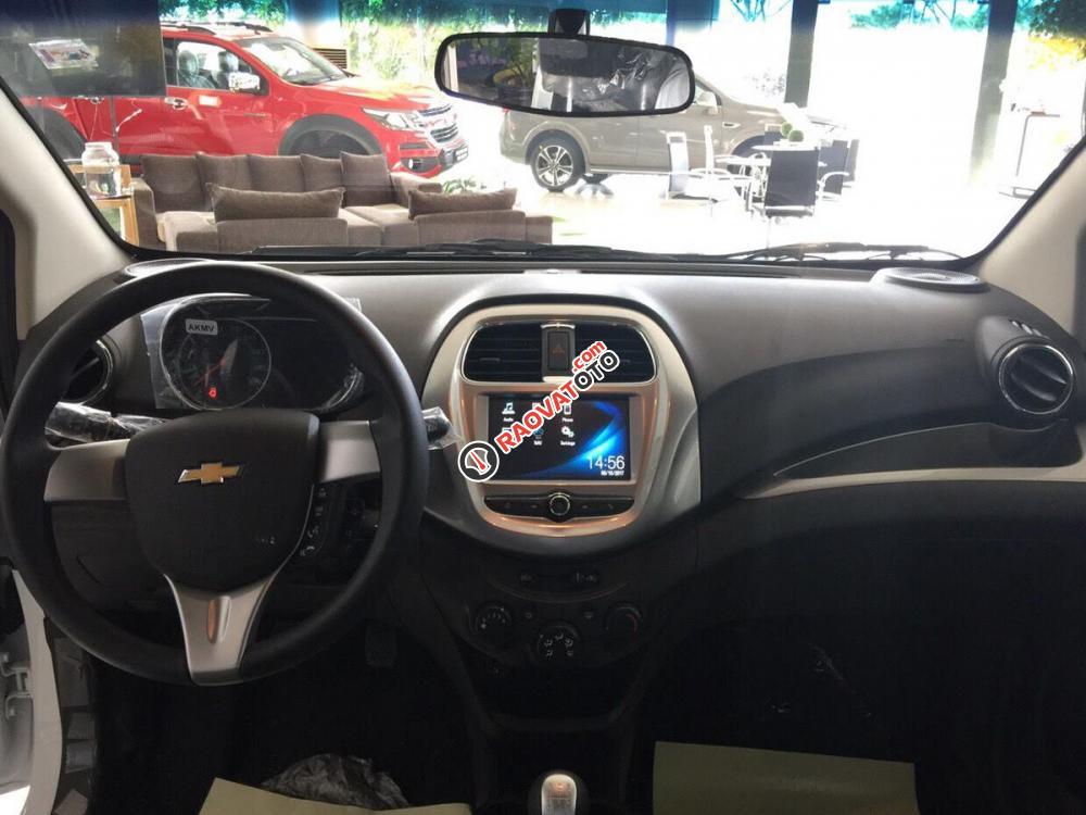 Đại lý chính hãng miền Nam phân phối Chevrolet Spark LT, trả góp trả trước 110 triệu, Hotline 0917118907-5