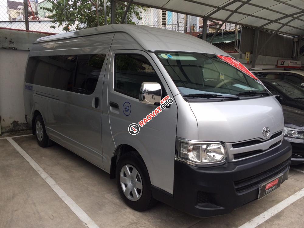 Hiace dầu, đời 2013, màu bạc, liên hệ nhận giá tốt-1