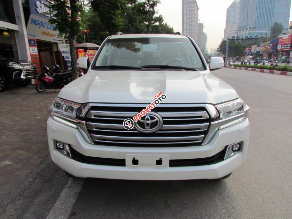 Bán Land Cruiser 2016 màu trắng-1