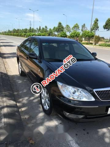 Cần bán gấp Toyota Camry đời 2005, màu đen số sàn, 395tr-3