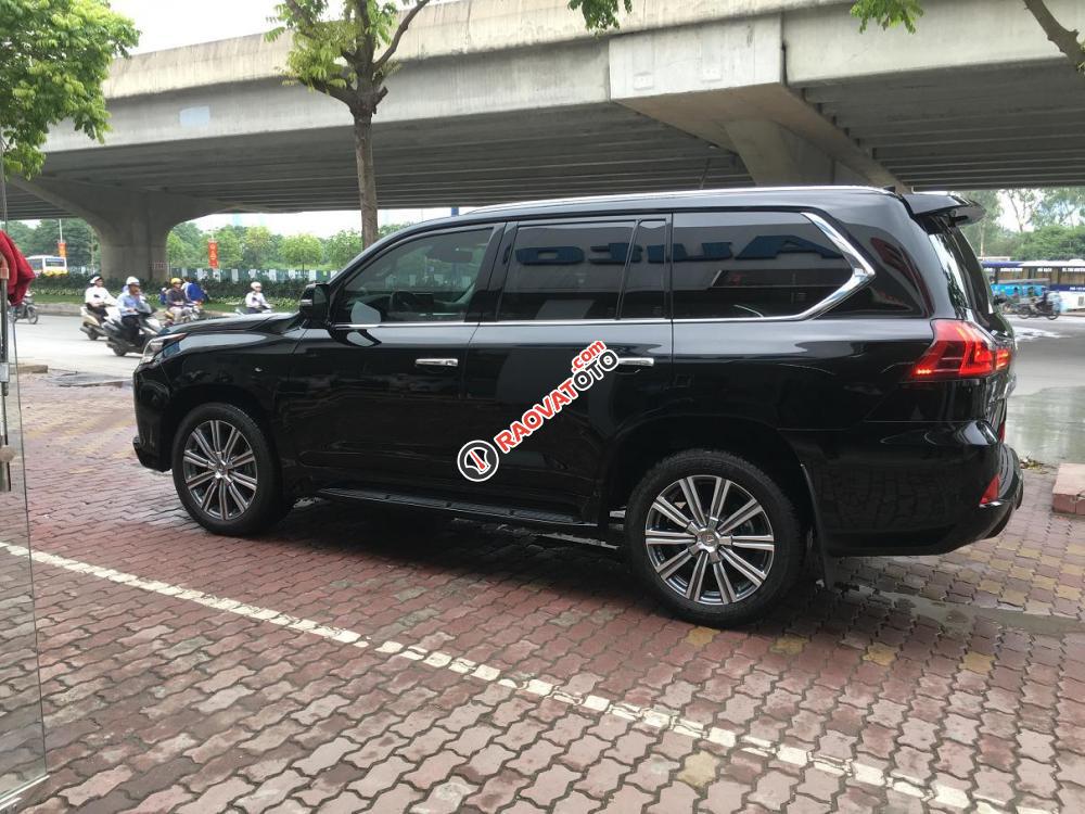 Bán xe Lexus LX 570 Sport Plus 2018, màu đen, nhập khẩu nguyên chiếc-4