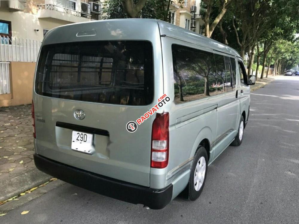 Cần bán gấp Toyota Hiace 2.5 đời 2010, màu xanh lam-4