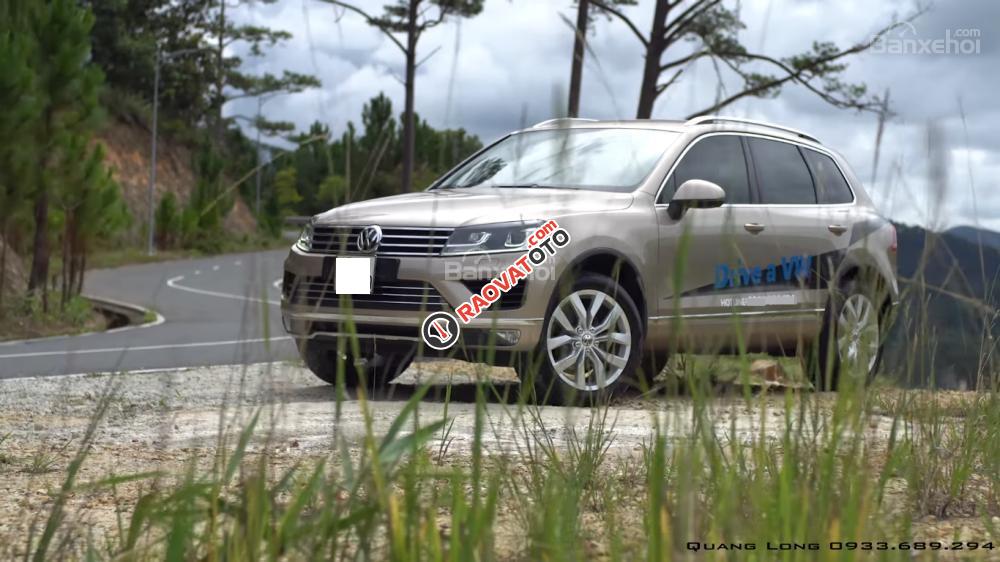 Volkswagen Touareg GP nhập khẩu - LH Hotline 0933 689 294-0