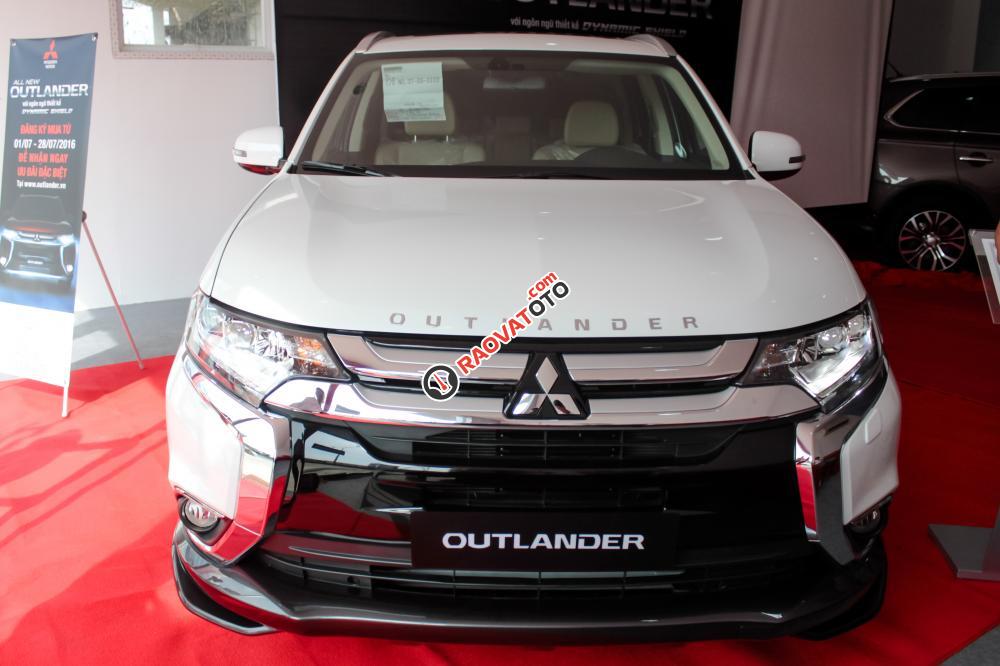 Mitsubishi Outlander (2.0 & 2.4 CVT) 7 chỗ ngồi công nghệ Nhật Bản-0