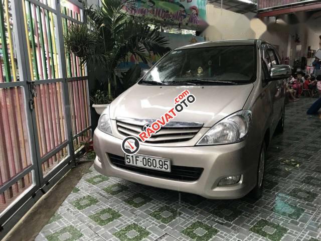 Bán Toyota Innova G đời 2009, màu xám -1